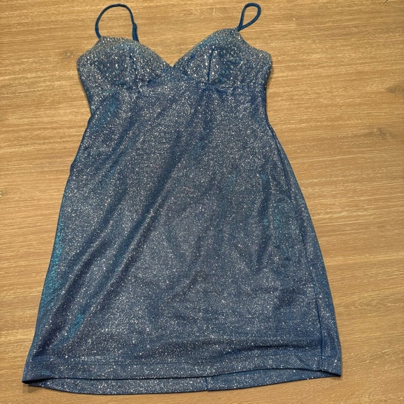 B Darlin Shimmering Evening Out Blue Dress - Picture 4 of 9